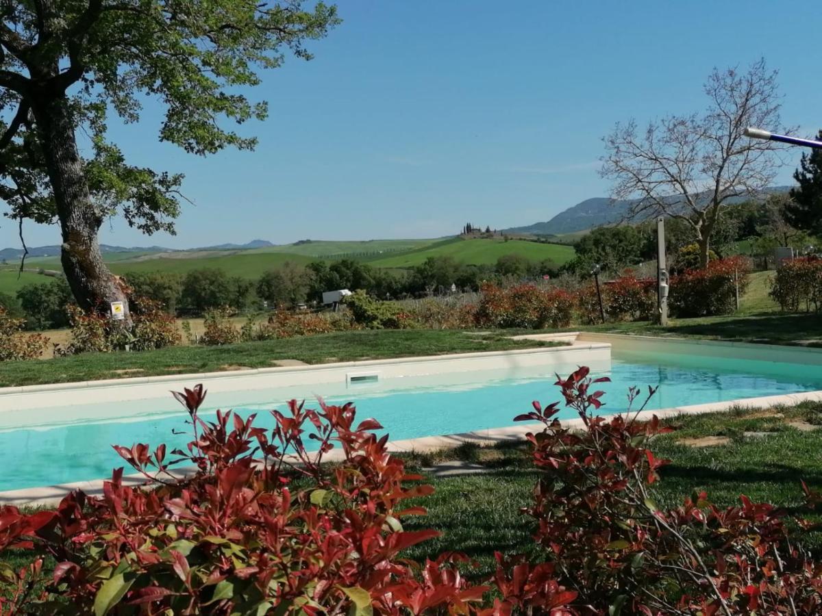 באניו ויניוני Agriturismo La Poderina מראה חיצוני תמונה