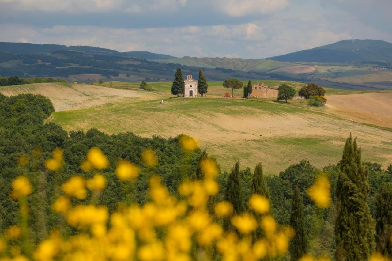 באניו ויניוני Agriturismo La Poderina מראה חיצוני תמונה