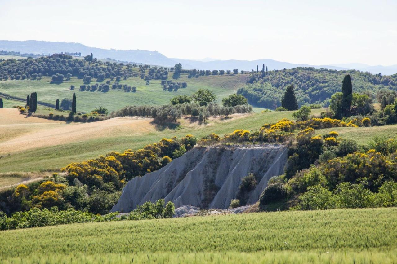 באניו ויניוני Agriturismo La Poderina מראה חיצוני תמונה